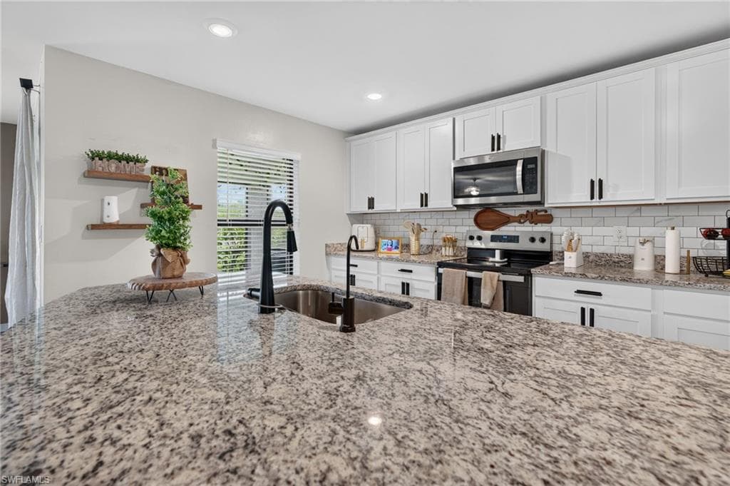 849 Sea Urchin CIR-10