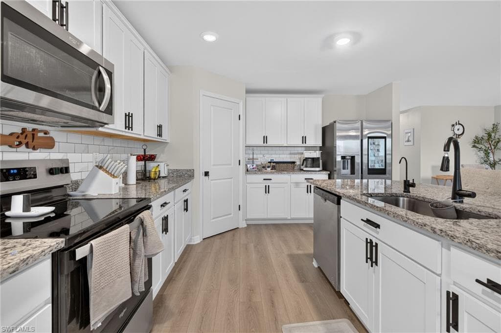 849 Sea Urchin CIR-11