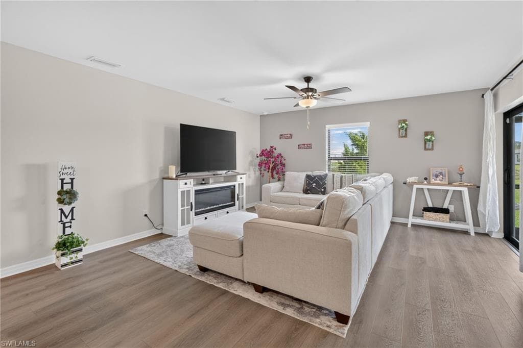 849 Sea Urchin CIR-4