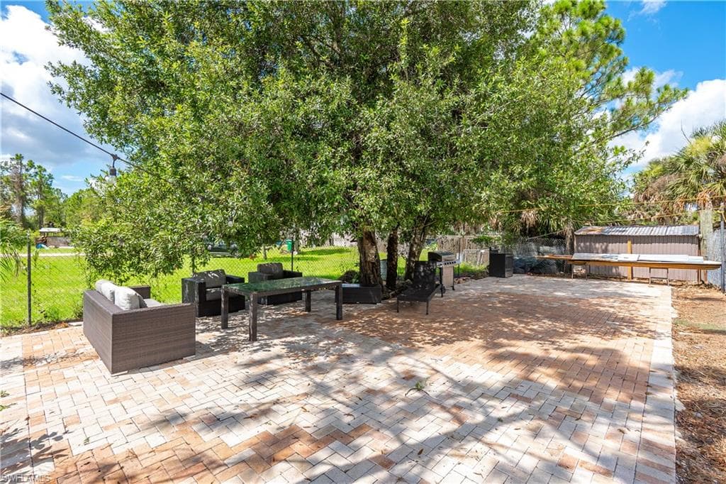 220 Kennel ST-27