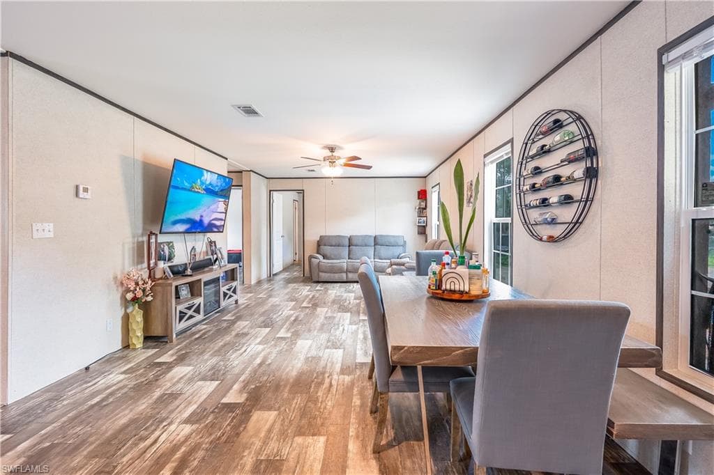 220 Kennel ST-9