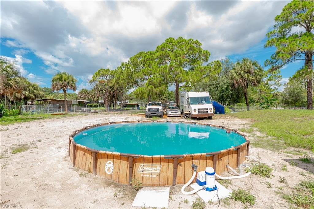 220 Kennel ST-34