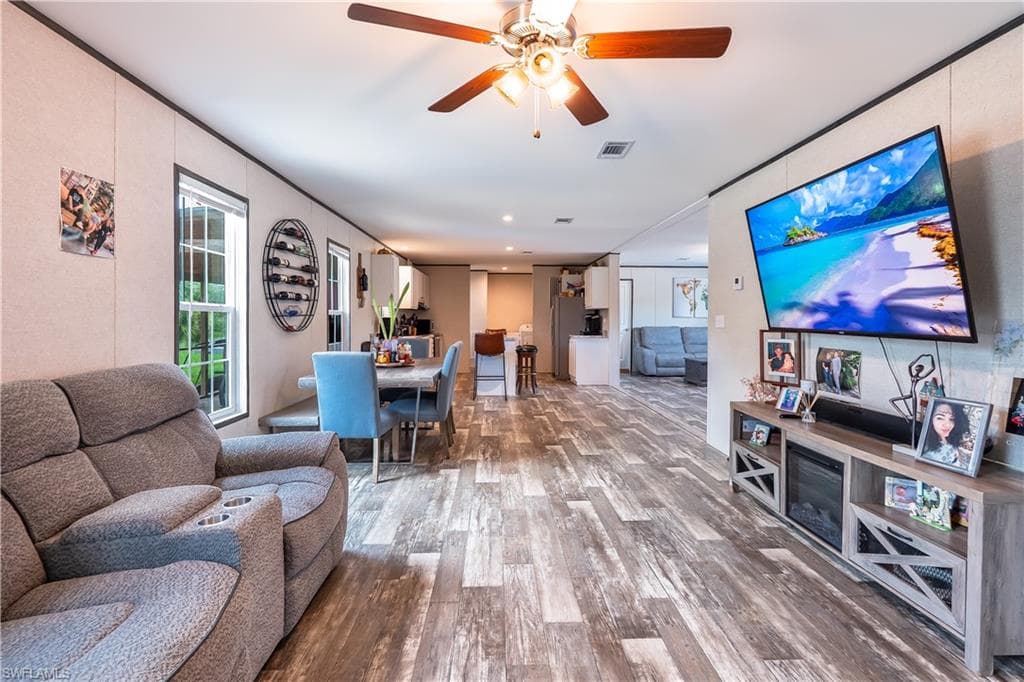 220 Kennel ST-8