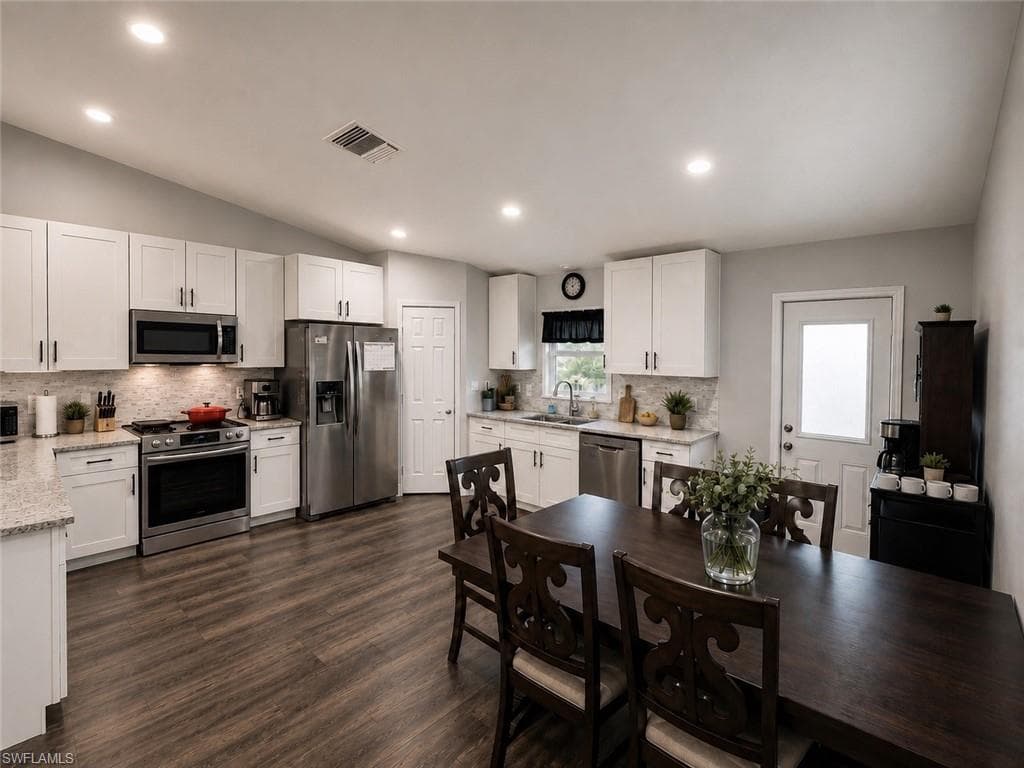 125 Plantation DR-3