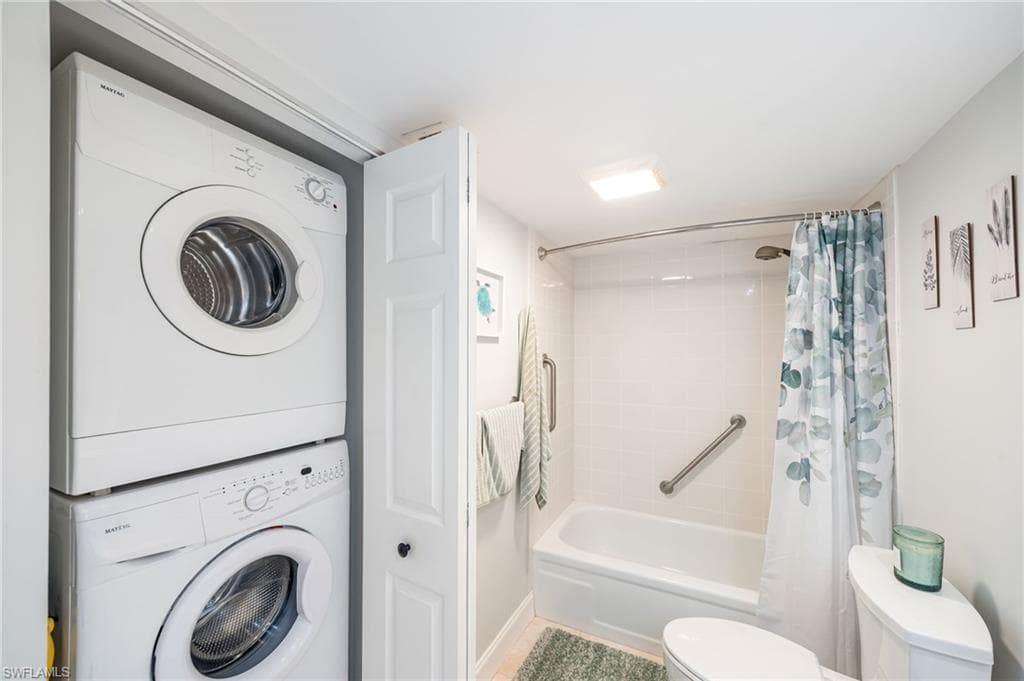 413 Augusta BLVD 105-22