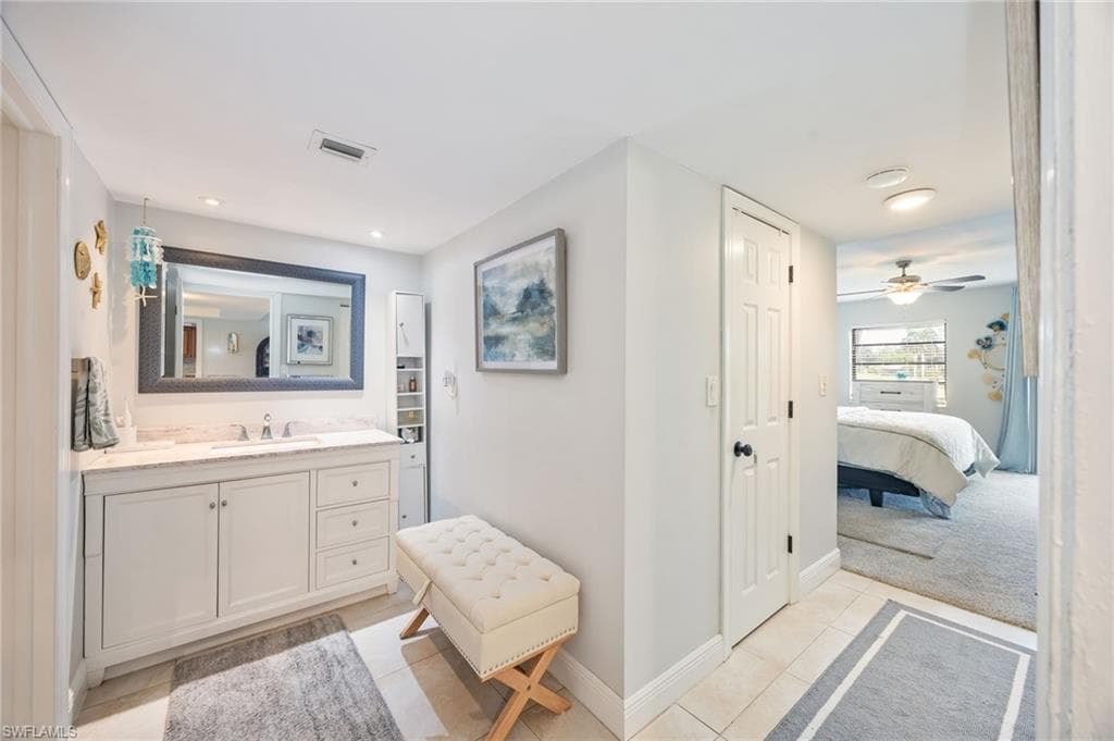 413 Augusta BLVD 105-5