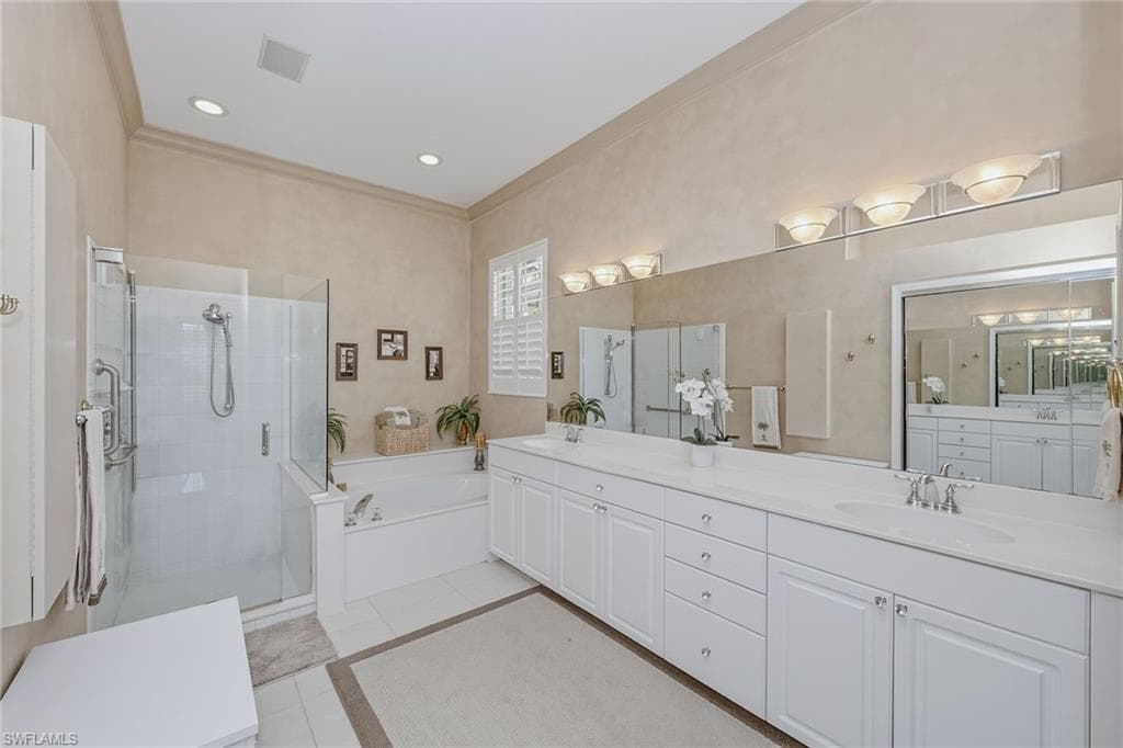2325 Island Cove CIR-13