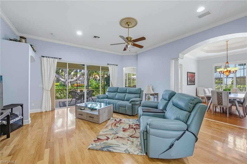 2325 Island Cove CIR-7