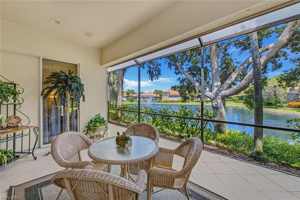 2325 Island Cove CIR-4