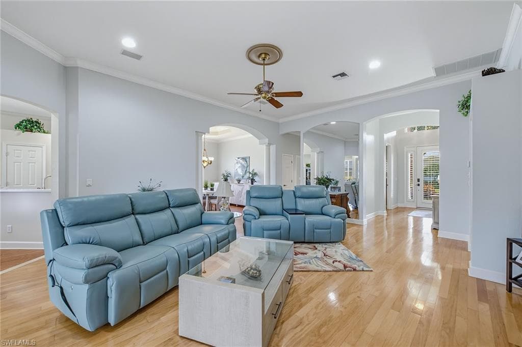 2325 Island Cove CIR-8