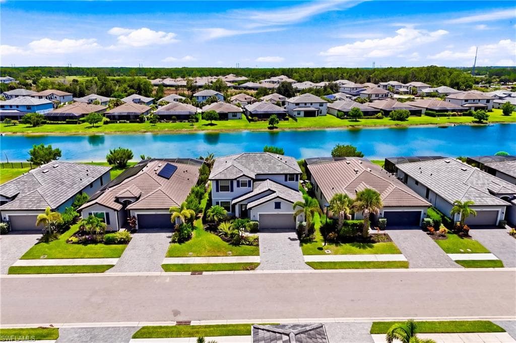 13883 Pine Lodge LN-2
