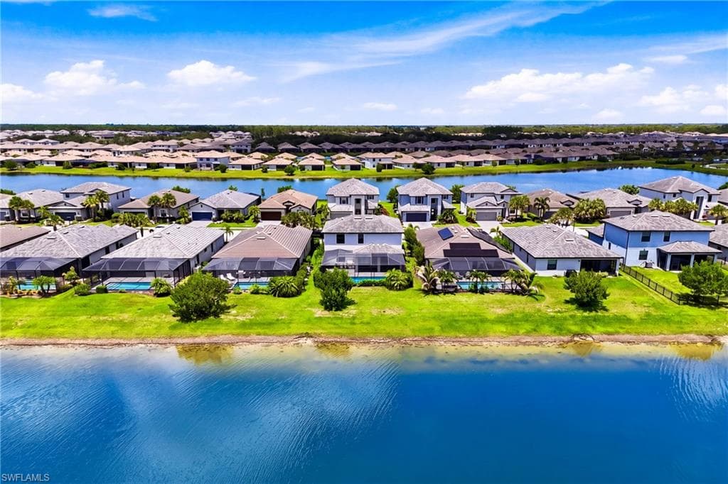 13883 Pine Lodge LN-3