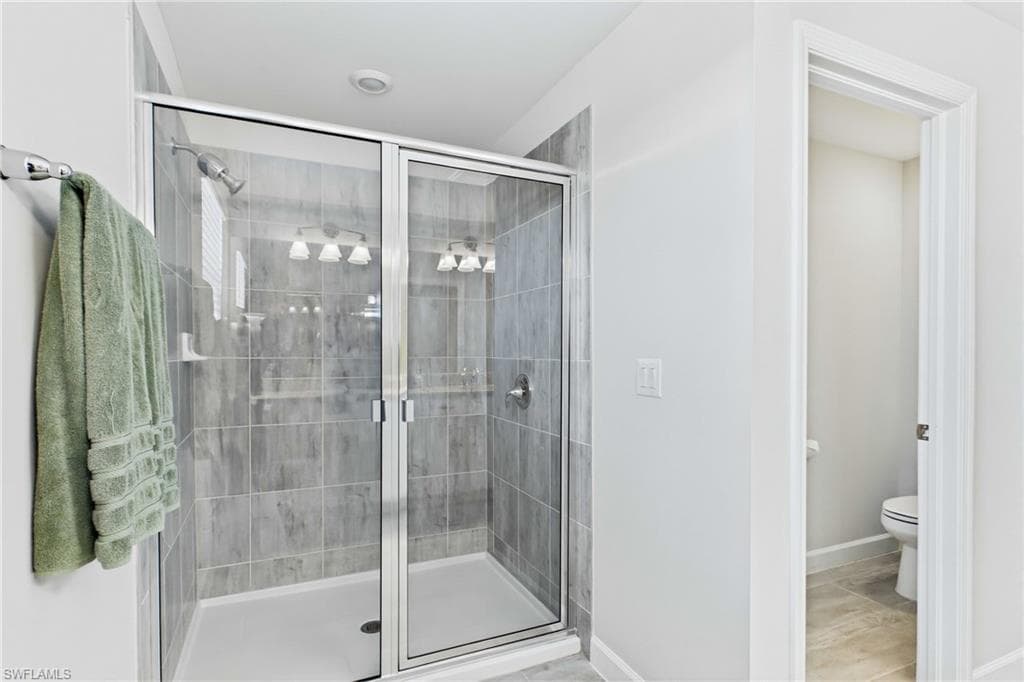 13883 Pine Lodge LN-28