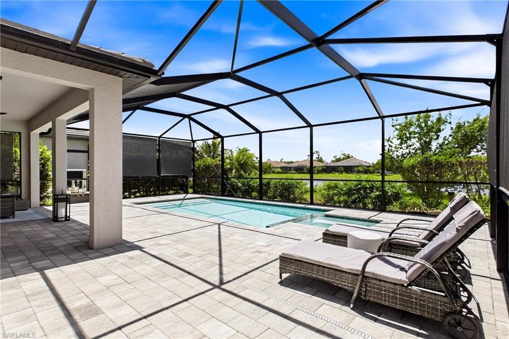 13883 Pine Lodge LN-34