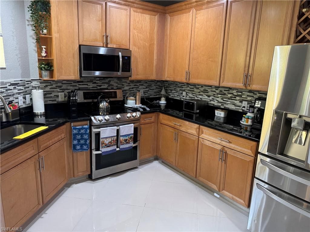 9815 Solera Cove Pointe 106-4