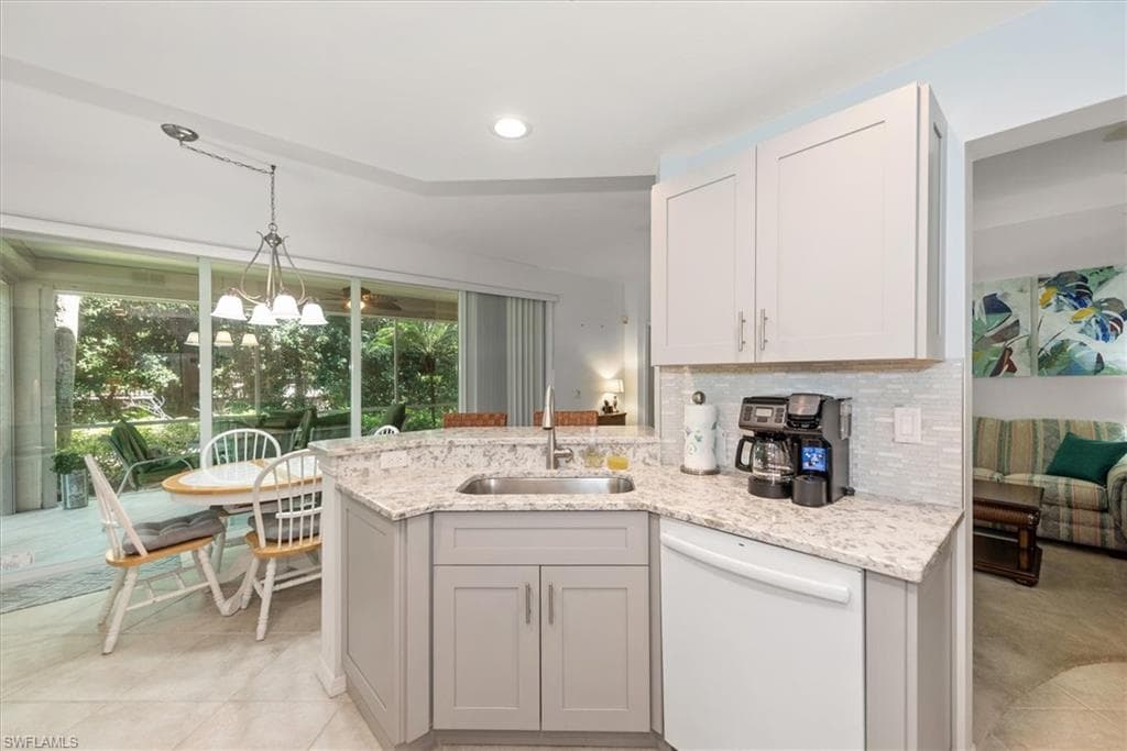 25204 Pelican Creek CIR 101-12