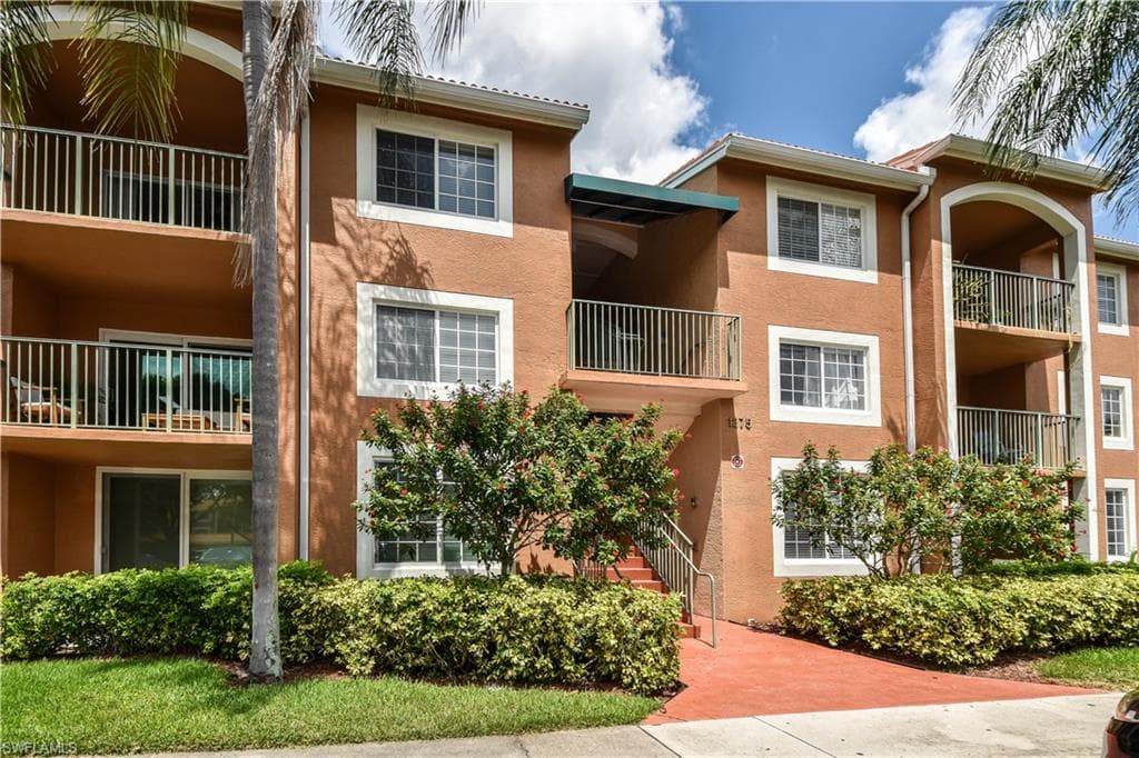 1275 Wildwood Lakes BLVD 303-0