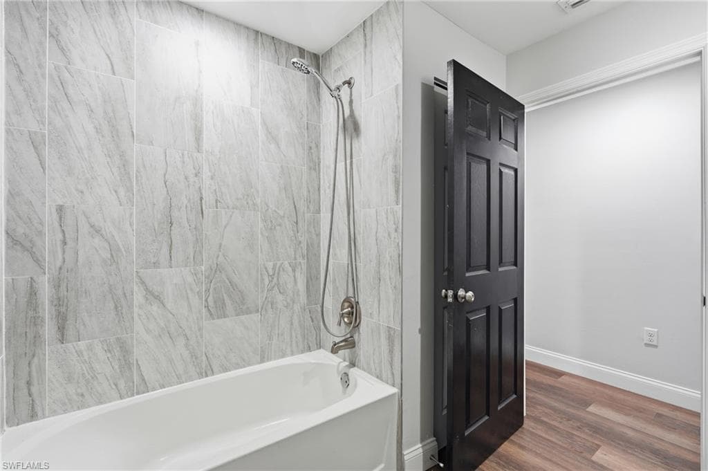 146 Plantation DR-12