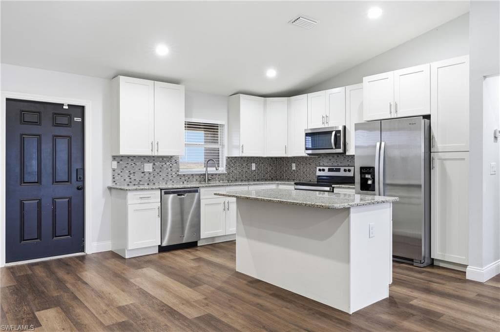 146 Plantation DR-22