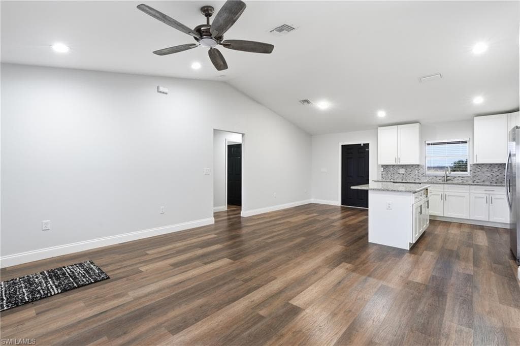 146 Plantation DR-24