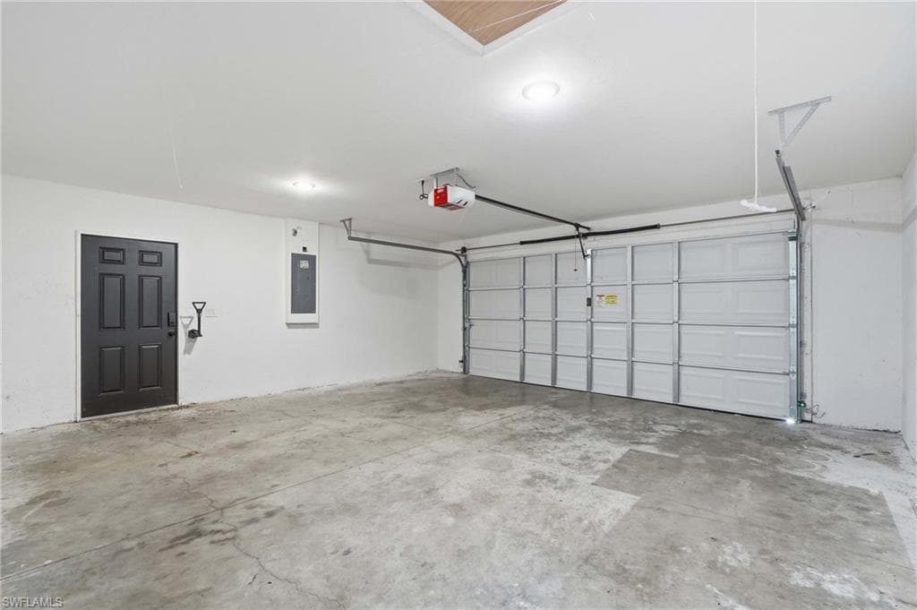 146 Plantation DR-8