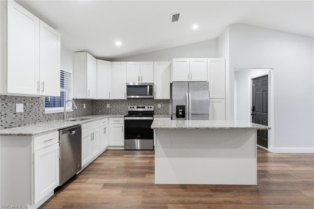 146 Plantation DR-21