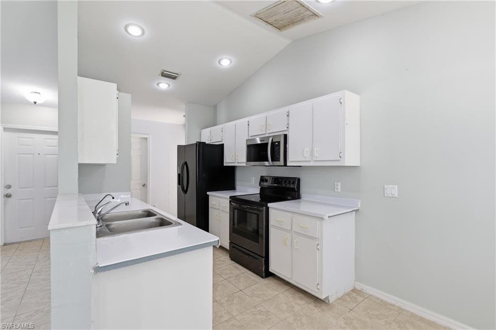 8346 Bamboo RD-12
