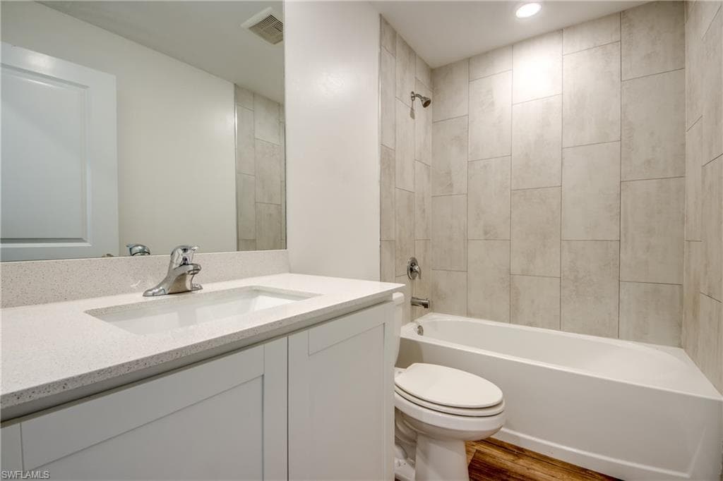 861 Winwood CIR-27