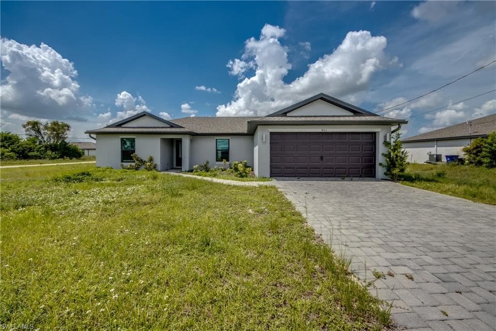 861 Winwood CIR-1