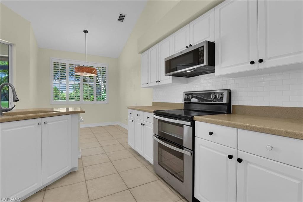 11176 Callaway Greens DR-8
