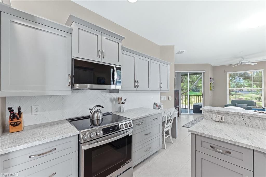 2190 Arielle DR 901-22