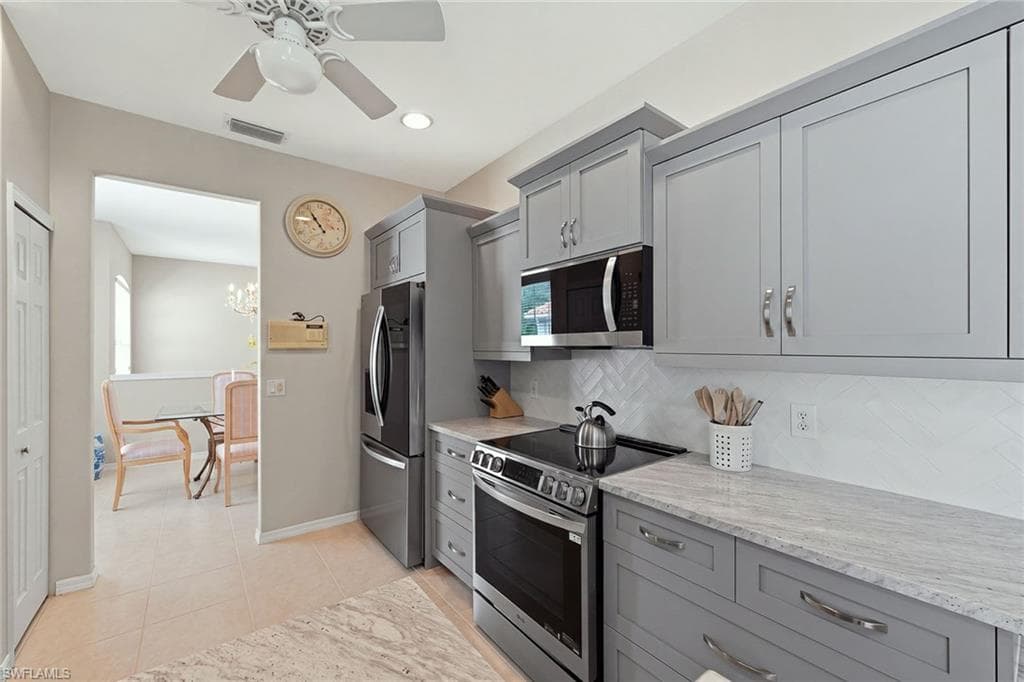 2190 Arielle DR 901-21