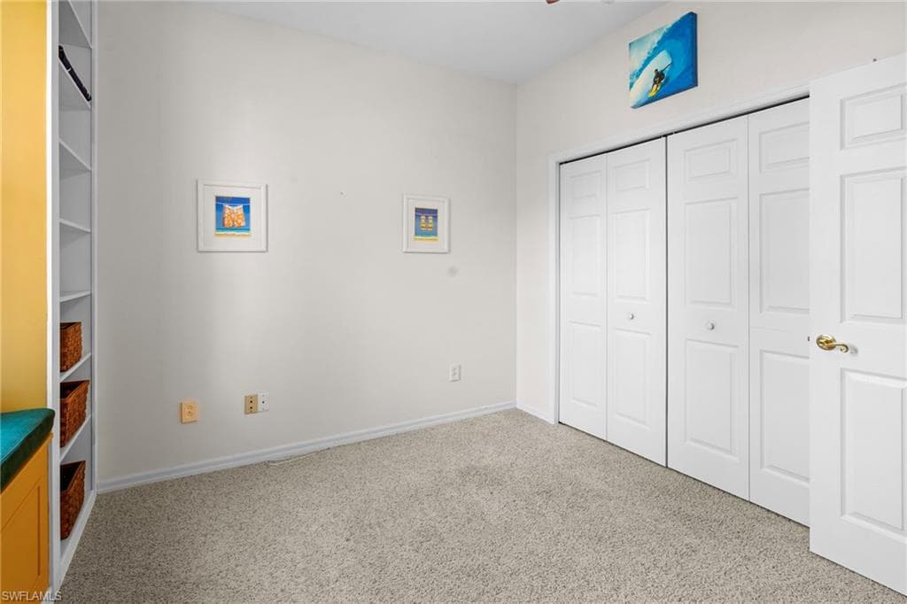 11227 Lakeland CIR-32