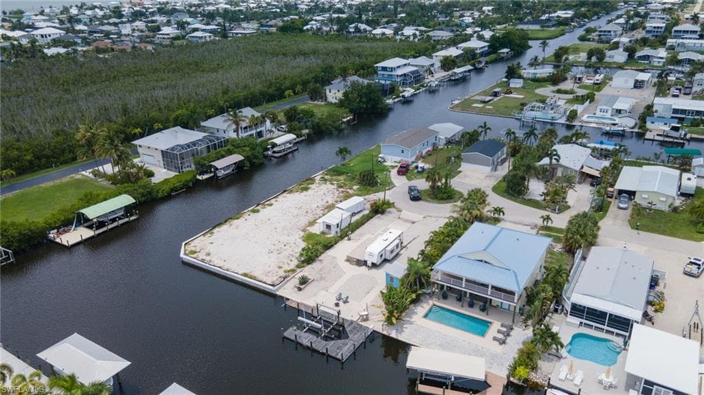 2692 N Ibis CT-6