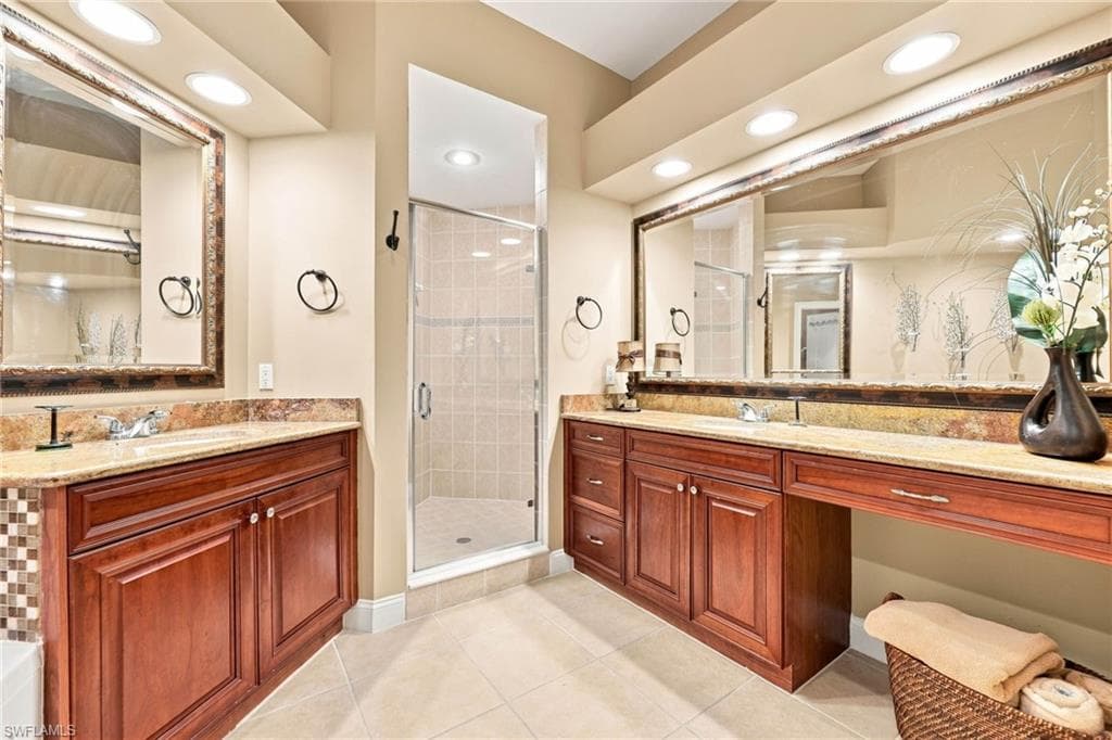 22205 Ponte Romano LN-13