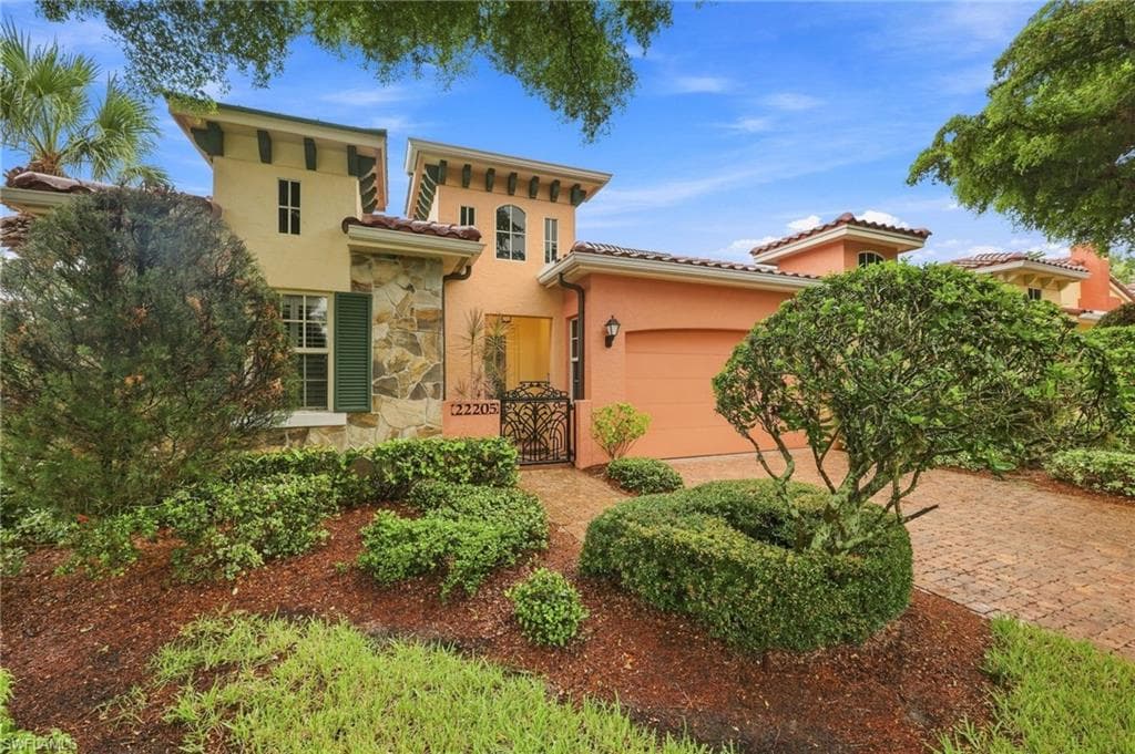 22205 Ponte Romano LN-0