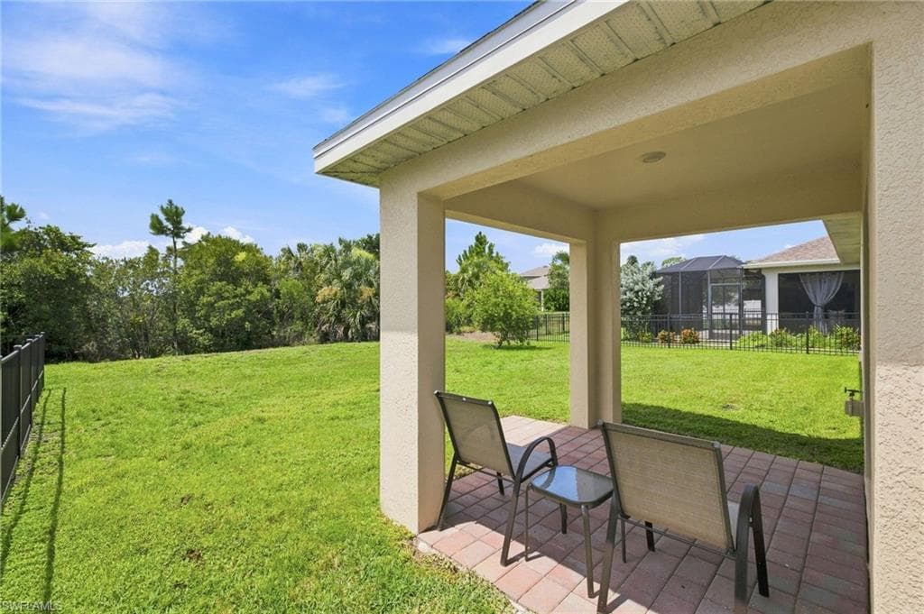 3166 Estancia LN-6