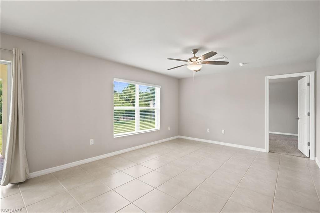 3166 Estancia LN-19