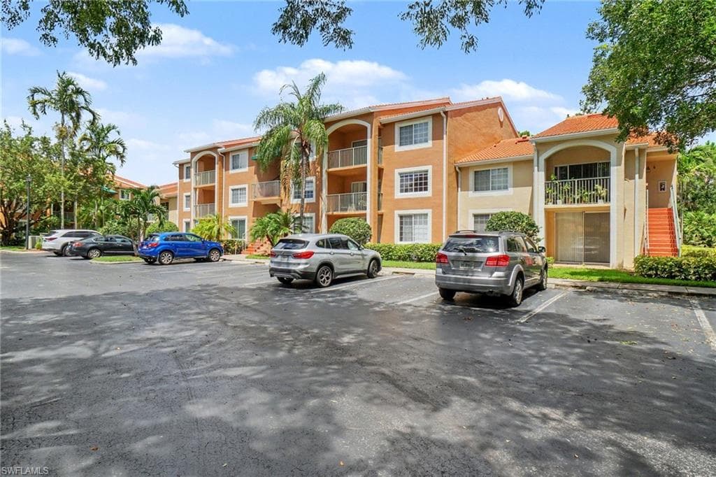 1280 Wildwood Lakes BLVD 106-2