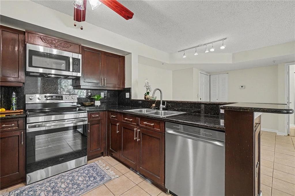 1280 Wildwood Lakes BLVD 106-12