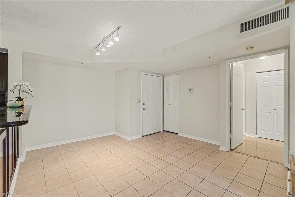 1280 Wildwood Lakes BLVD 106-3
