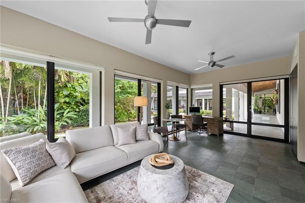 4341 Brynwood DR-37