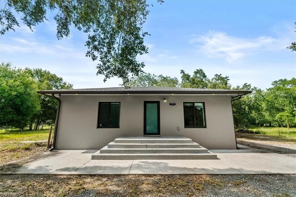 151 & 157 Horse Club AVE-1