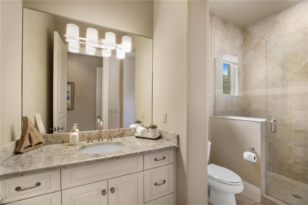 11777 Via Savona CT-18