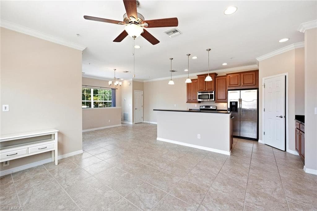 23421 Alamanda DR 201-8