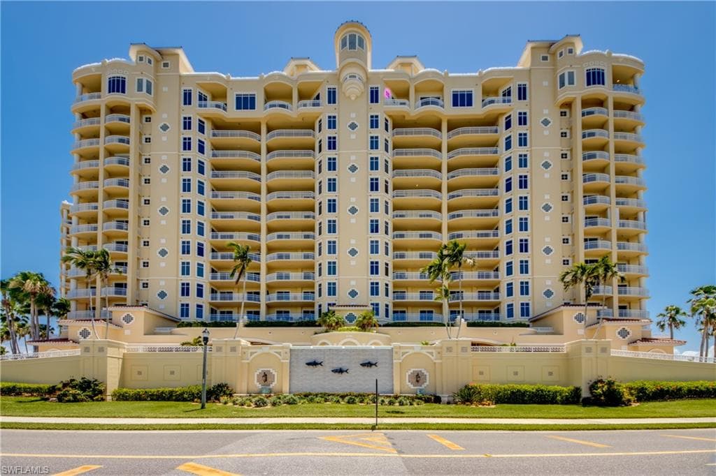 6081 Silver King BLVD 1002-0