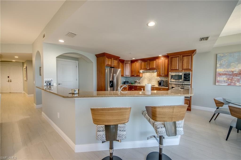 6081 Silver King BLVD 1002-7
