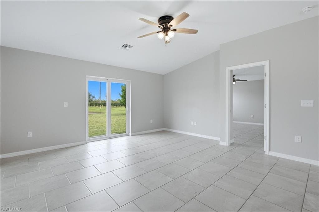 3898 Treasure Oak WAY-3