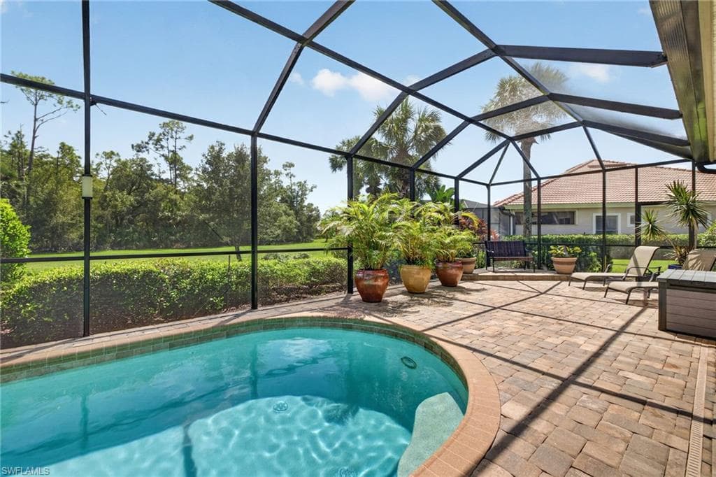 10897 Stonington AVE-26