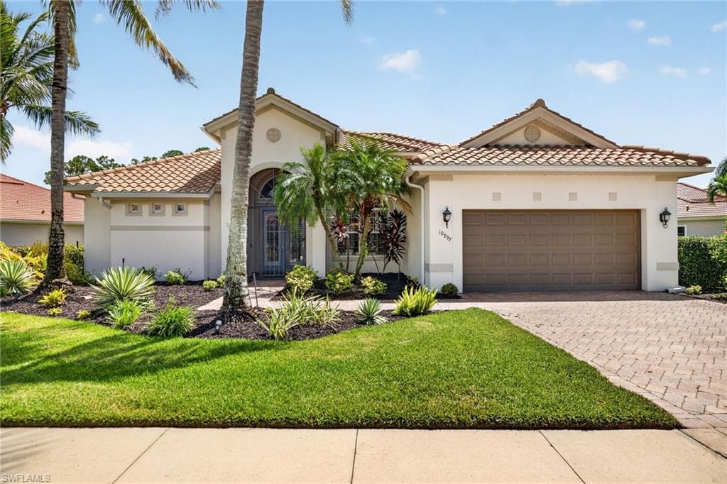 10897 Stonington AVE-35